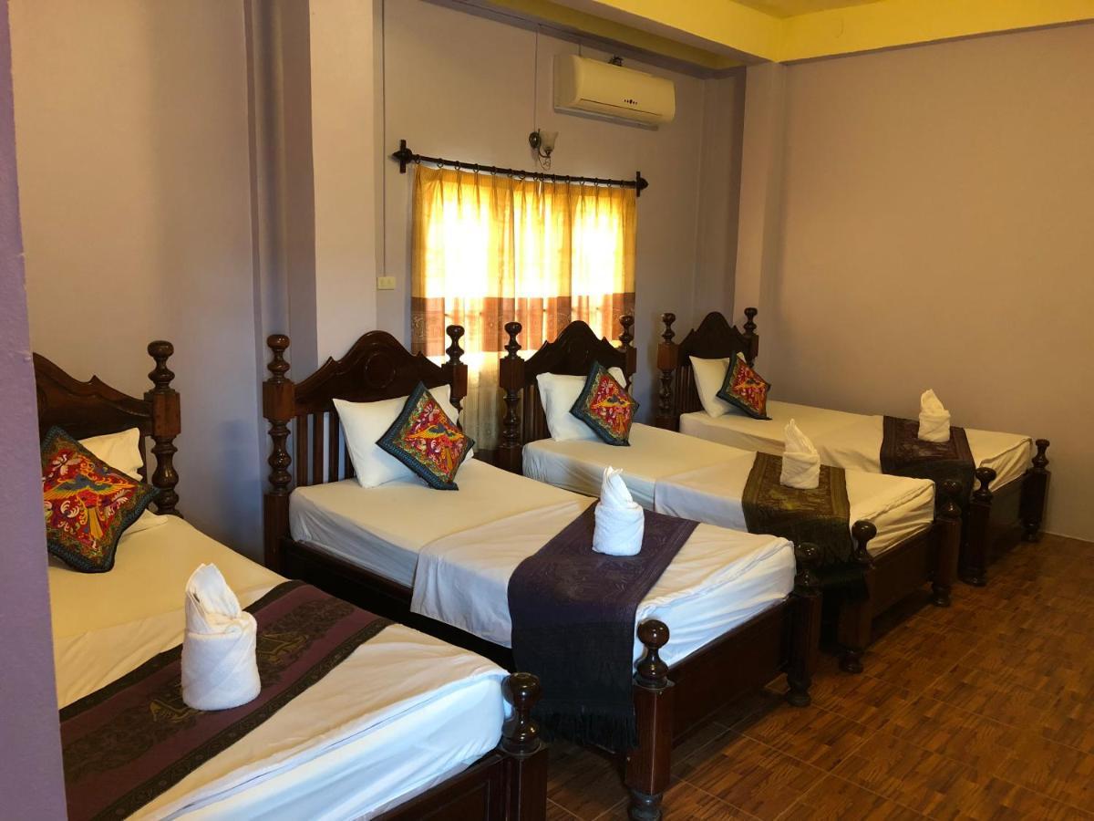 Soutjai Guesthouse & Restaurant Vang Vieng Ngoại thất bức ảnh