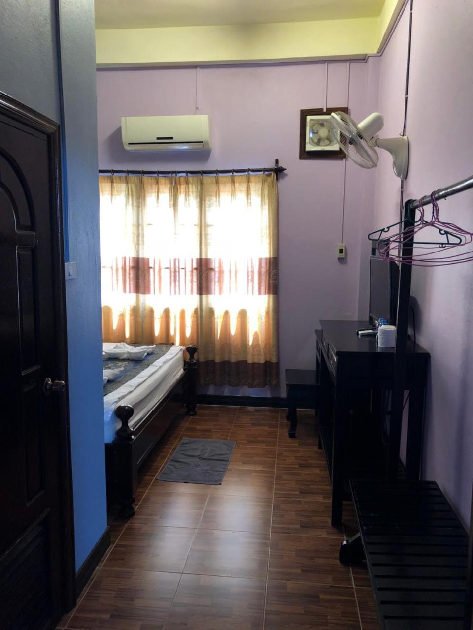 Soutjai Guesthouse & Restaurant Vang Vieng Ngoại thất bức ảnh