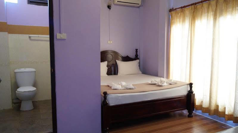 Soutjai Guesthouse & Restaurant Vang Vieng Ngoại thất bức ảnh